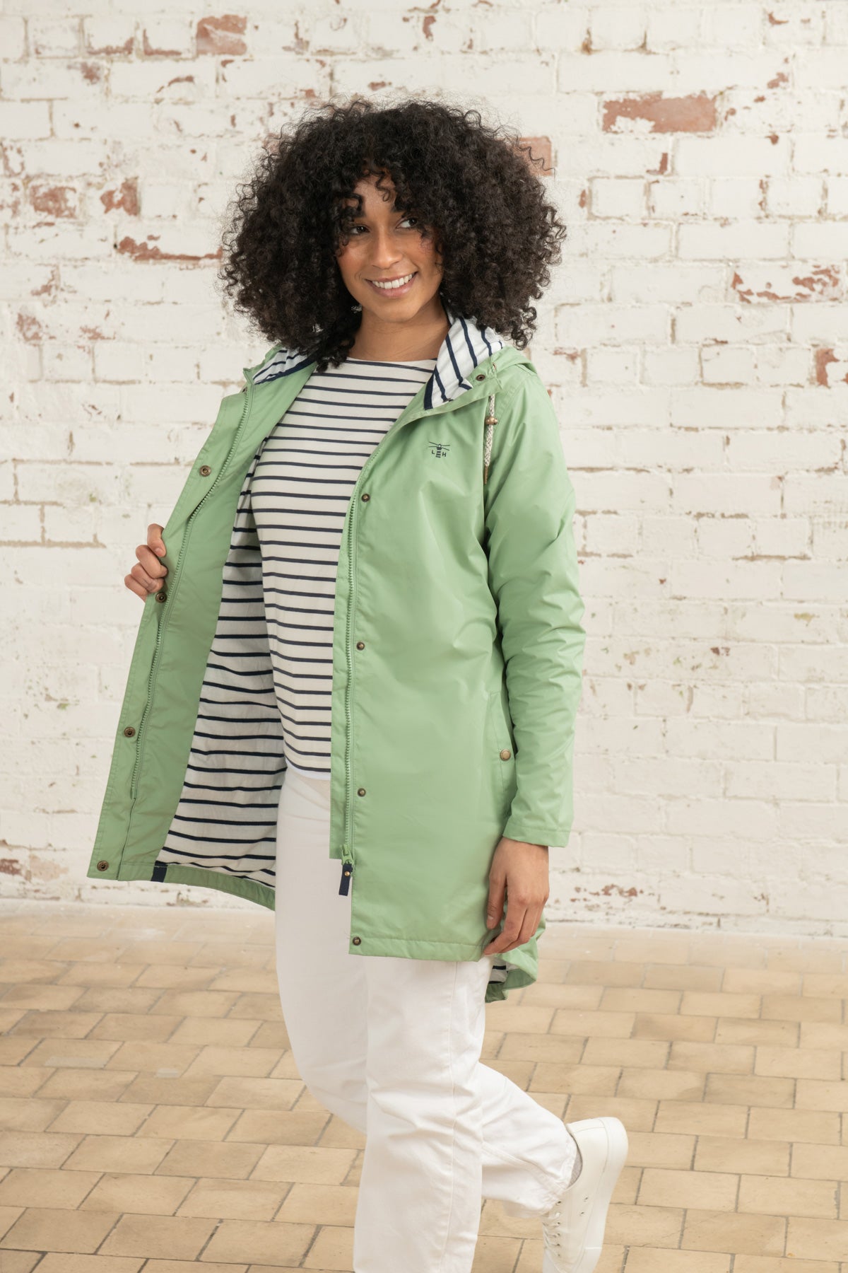 Long Beachcomber Jacket - Pistachio - Lighthouse